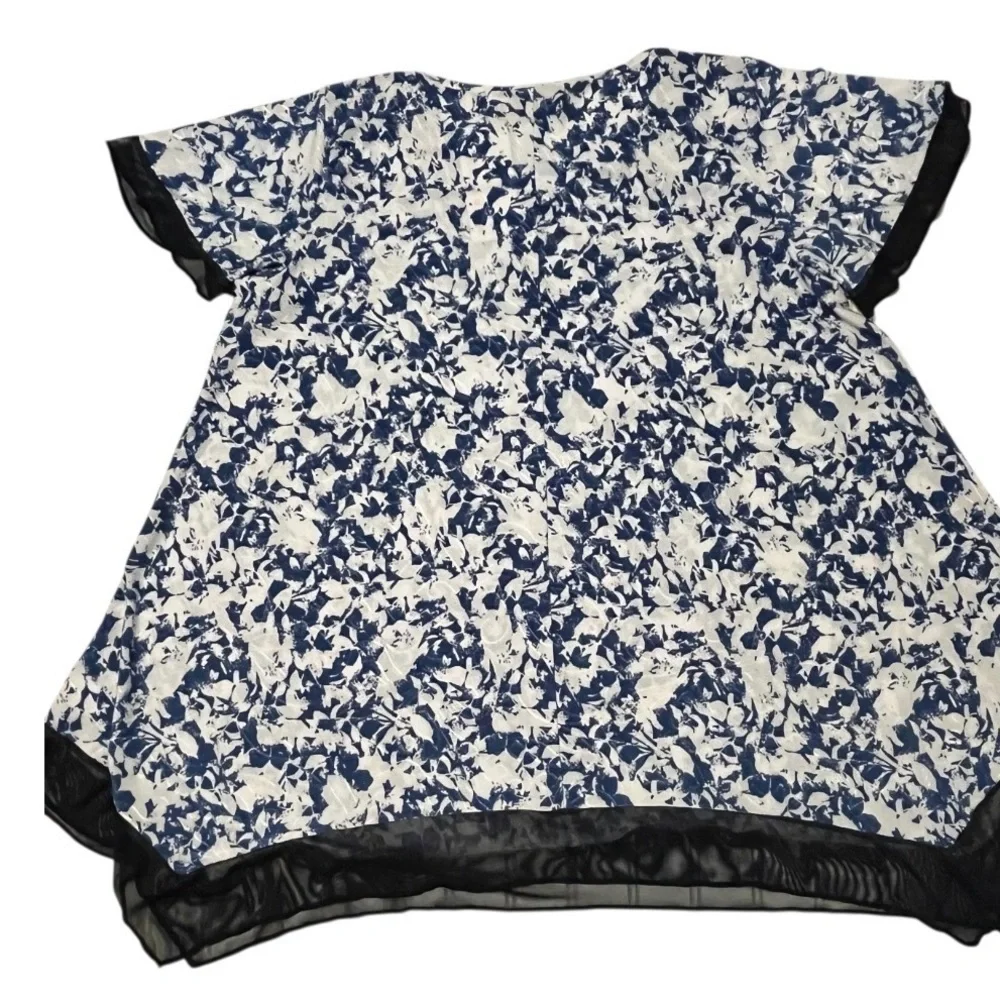 Amana Women's Floral Blouse 2X Navy White Boho Chiffon Ruffle Trim Top NWT - Picture 7 of 7